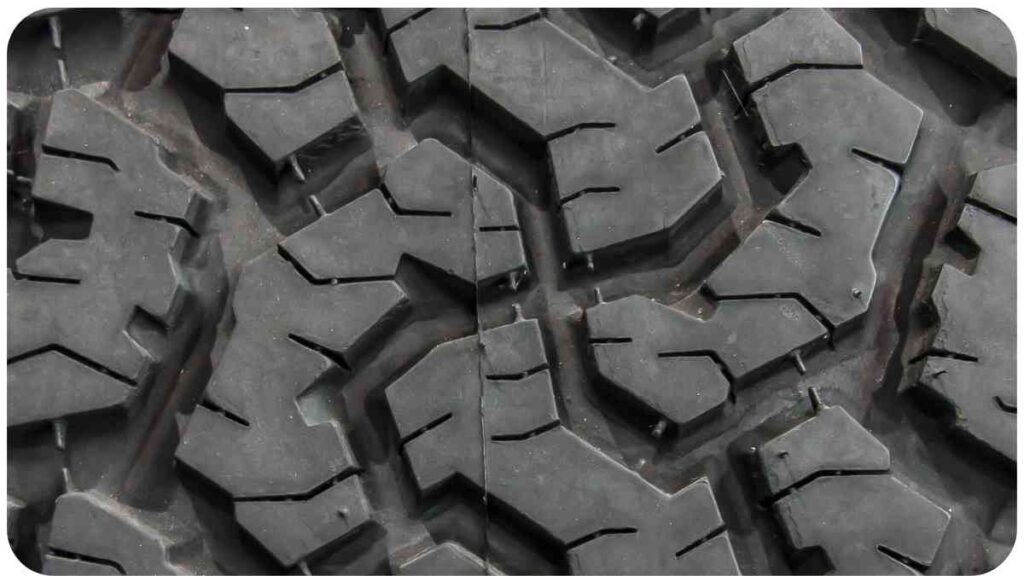 2.3 Tread Patterns and Their Benefits